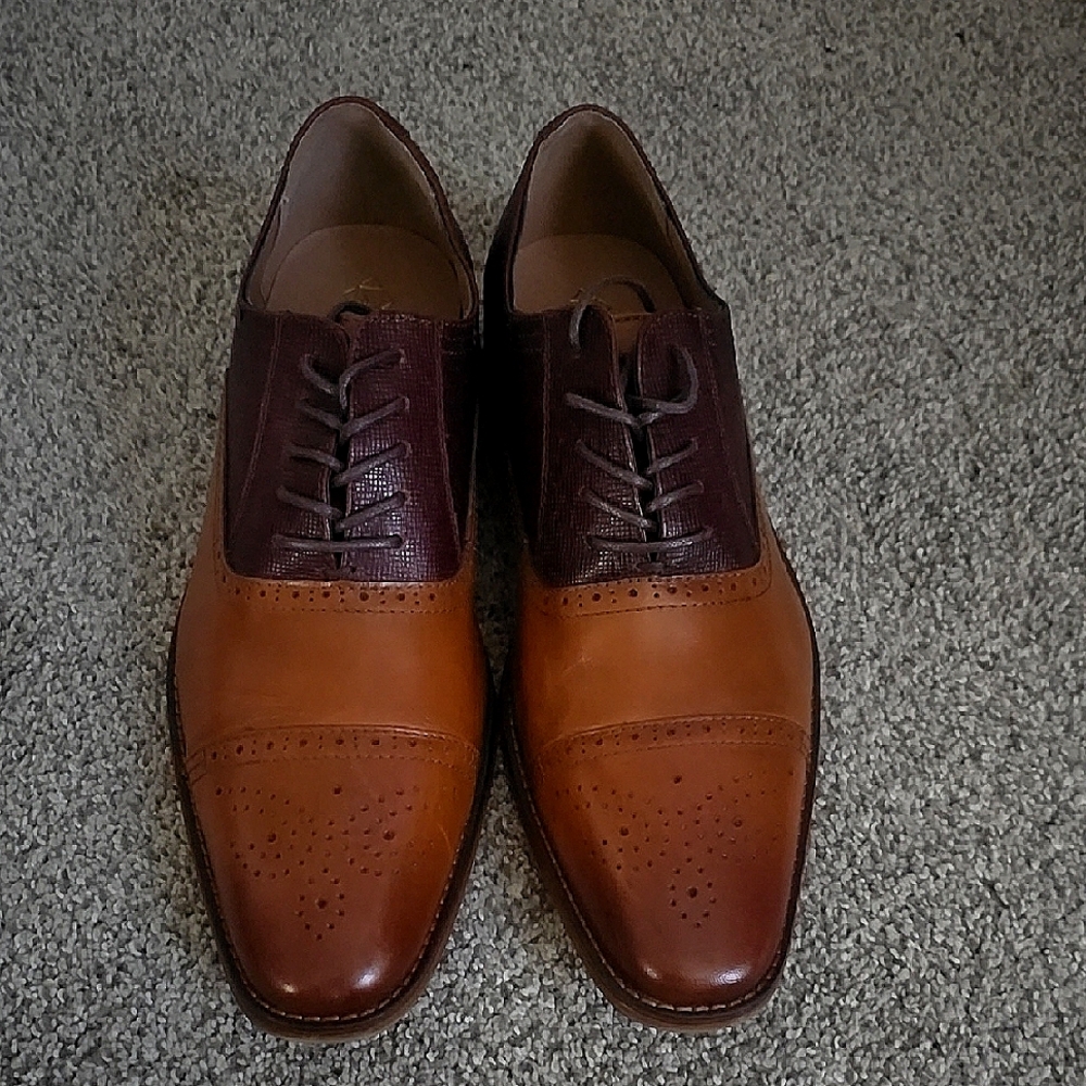 Elegant Brown Leather Men's Shoes.  (LA Milano) Size 13